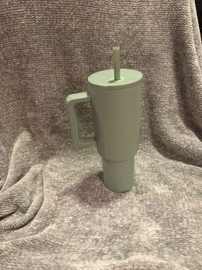 Matte Light Sage Travel Tumbler with Straw and Handle Simple Modern EUC